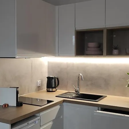 Apartment Domowa- Restauracja I *