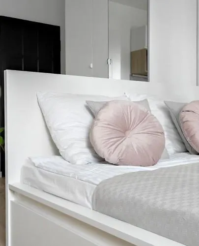 Apartment Domowa- Restauracja I Wielen Zaobrzanski