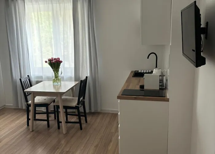 Domowa- Restauracja I Apartment *